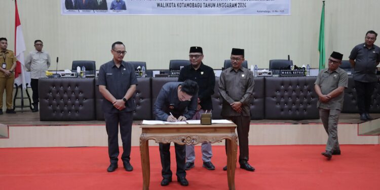 Wakil Wali Kota Kotamobagu, Rendy Virgiawan Mangkat, Hadiri Rapat Paripurna DPRD