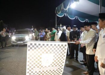 Ribuan Peserta Pawai Takbir Idul Adha 1446 H Dilepas Oleh Wali Kota Kotamobagu Weny Gaib