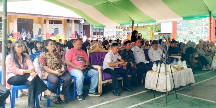 Kreativitas Siswa SMPN 1 Kotamobagu Bersinar di Pentas Seni