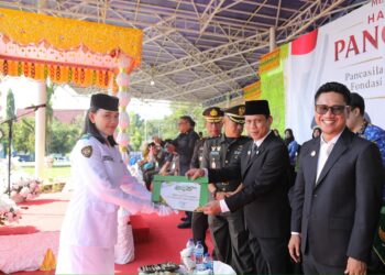 Pemkot Kotamobagu Gelar Upacara Harlah Pancasila dan Harkitnas 2026, Serahkan Sertifikat untuk PPI