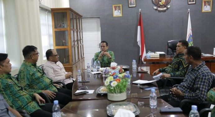 Respon Cepat Keluhan Warga Soal BBM dan LPG, Wali Kota Weny Gaib Pimpin Rakor Forkopimda