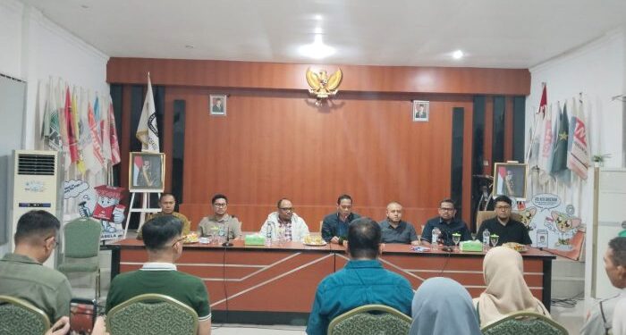 Tata Parkir di Jalan Nasional, Wali Kota Weny Gaib Pimpin Rakor Forkopimda – Tertibkan Parkir Liar, Optimalkan PAD